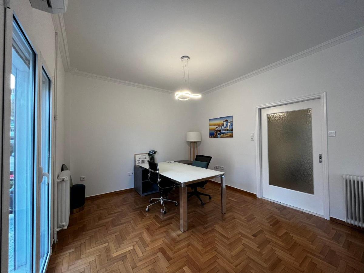 Faliro Comfort Apartment 10 Mins Walking To The Beach أثينا المظهر الخارجي الصورة