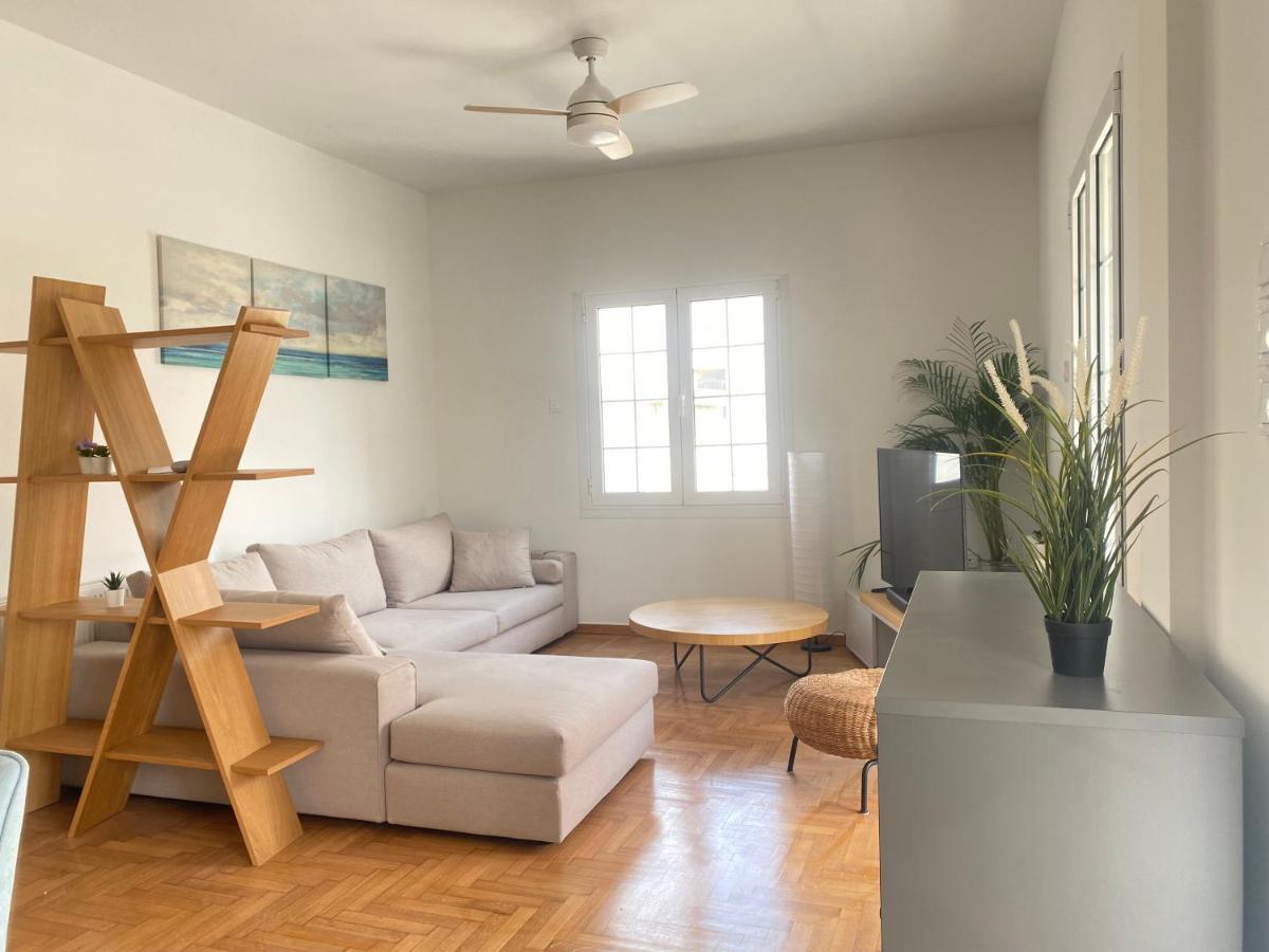 Faliro Comfort Apartment 10 Mins Walking To The Beach أثينا المظهر الخارجي الصورة